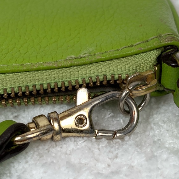 Michael Kors wristlet - Picture 7 of 8